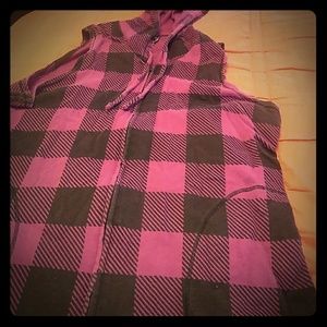 Purple plaid sleeveless hoodie